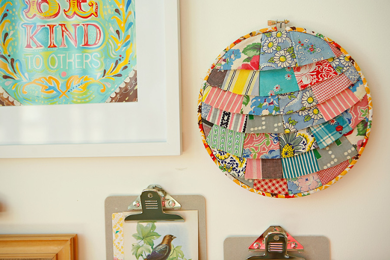 diy {layered fabric hoop} »